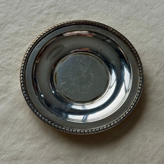 The Keepsake Dish | 004